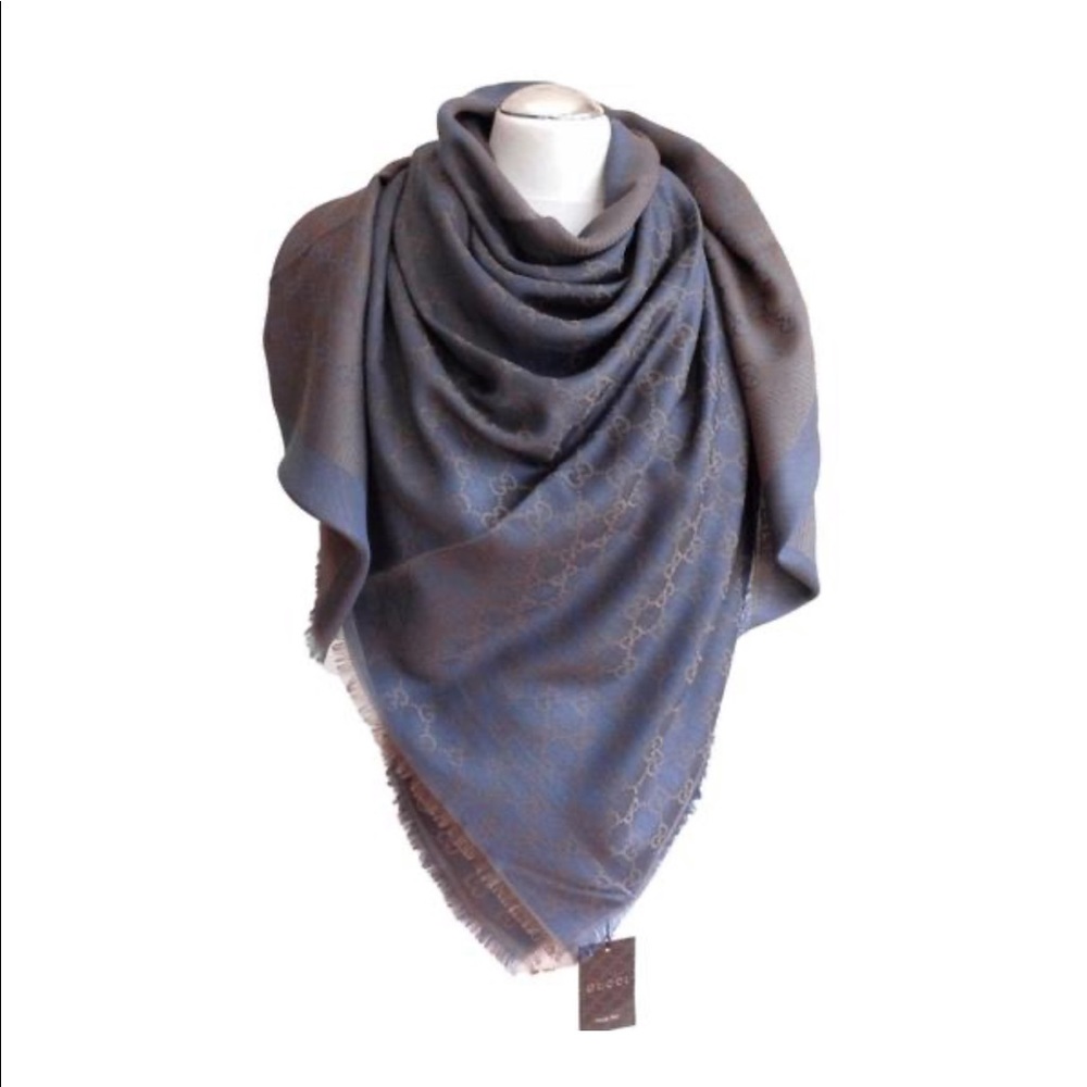 Gucci Jaquered Shawl in Brown & Blue - Picture 2 of 7